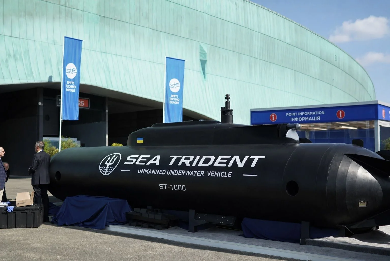 Підводний дрон Sea Trident ST-1000 на виставці Eurosatory у Парижі